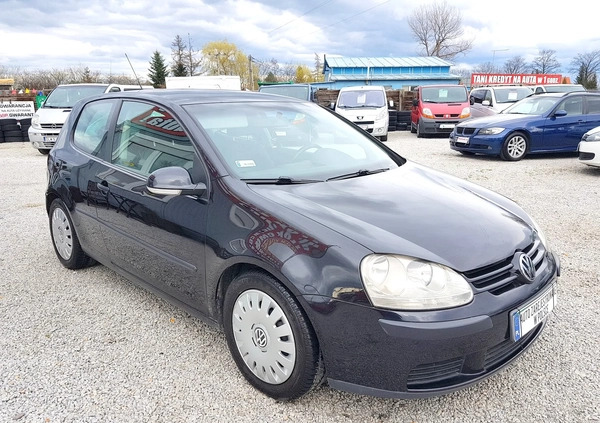 Volkswagen Golf cena 13800 przebieg: 249000, rok produkcji 2006 z Augustów małe 67